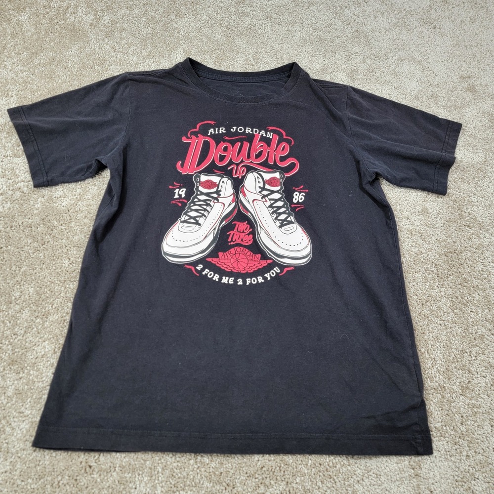 Air Jordan Men's Saz Small Double Up Two‎ Three Graphic Print Black T-Shirt